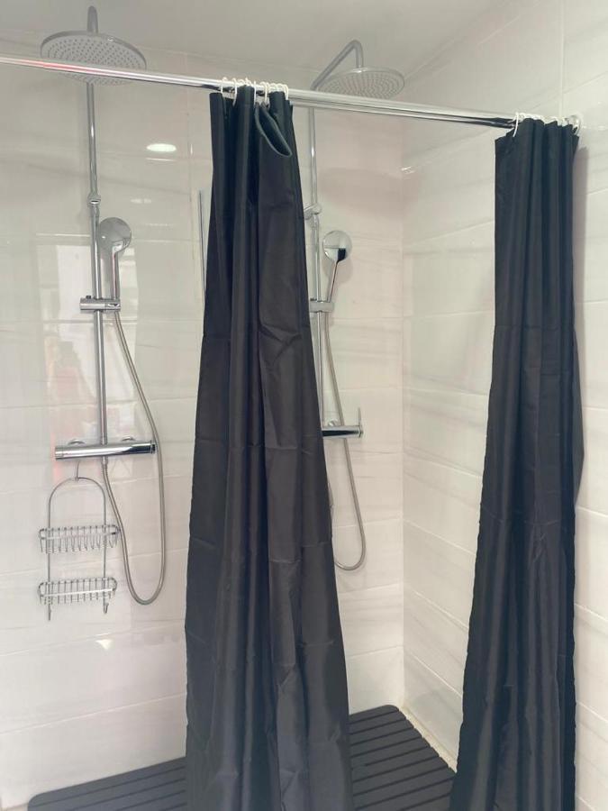 سيتوبال 5 Senses Hostel المظهر الخارجي الصورة