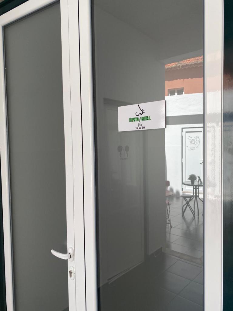 سيتوبال 5 Senses Hostel المظهر الخارجي الصورة
